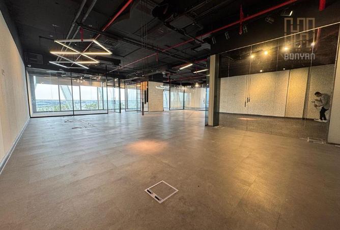 989267 - Property Image 2