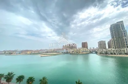 Apartment - 1 Bedroom - 2 Bathrooms for rent in Gewan Island - The Pearl Island - Doha