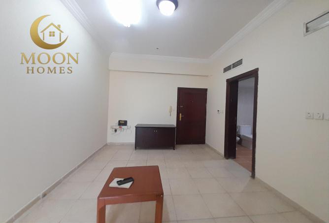 1002108 - Property Image 2