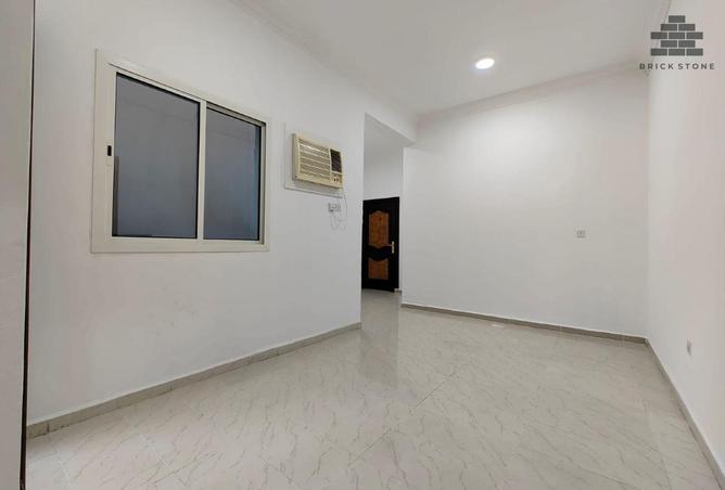 951748 - Property Main Image