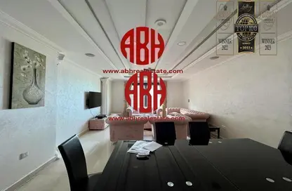 Apartment - 2 Bedrooms - 3 Bathrooms for rent in Marina Gate - Porto Arabia - The Pearl Island - Doha