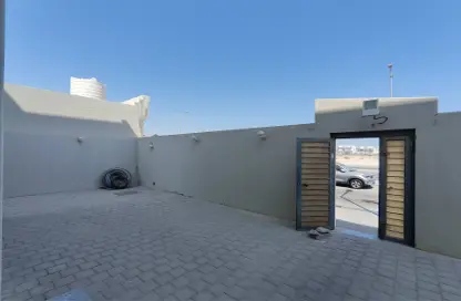 Apartment - 1 Bedroom - 1 Bathroom for rent in Al Kharaitiyat - Al Kharaitiyat - Al Kharaitiyat - Umm Salal Mohammed