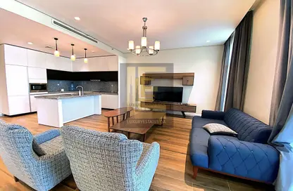 Apartment - 2 Bedrooms - 3 Bathrooms for sale in Floresta Gardens - Floresta Gardens - The Pearl Island - Doha