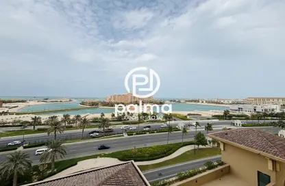 Apartment - 2 Bedrooms - 2 Bathrooms for rent in East Porto Drive - Porto Arabia - The Pearl Island - Doha