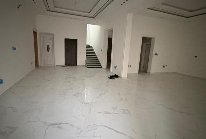 968414 - Property Image 2