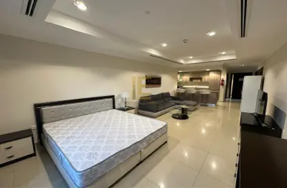 Apartment - Studio - 1 Bathroom for rent in West Porto Drive - Porto Arabia - The Pearl Island - Doha Apartment - Studio - 1 Bathroom for rent in West Porto Drive - Porto Arabia - The Pearl Island - Doha
