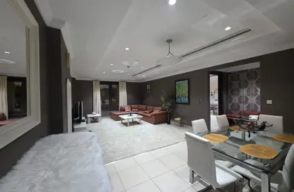 Apartment - 1 Bedroom - 2 Bathrooms for rent in East Porto Drive - Porto Arabia - The Pearl Island - Doha