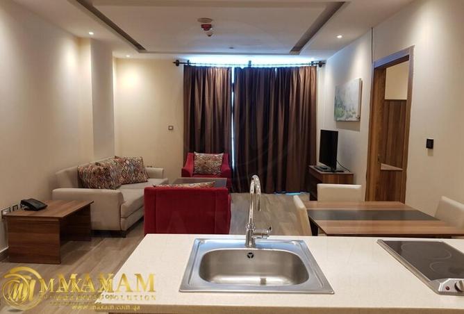 985217 - Property Image 3