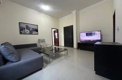 Apartment - 1 Bedroom - 1 Bathroom for rent in West Bay - West Bay - Doha