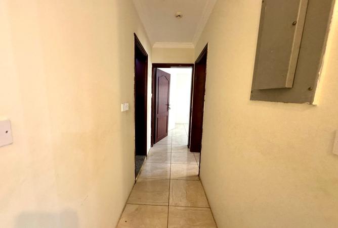 940079 - Property Image 2