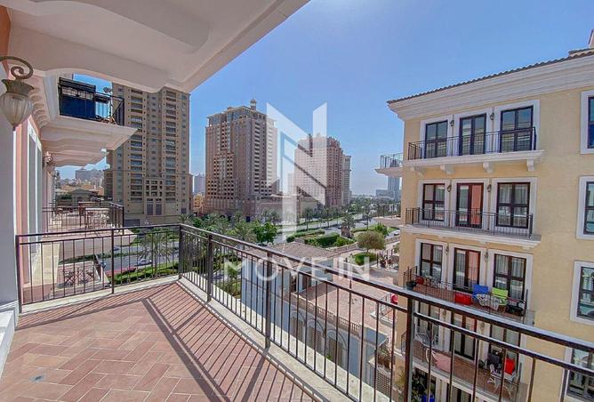 989696 - Property Main Image