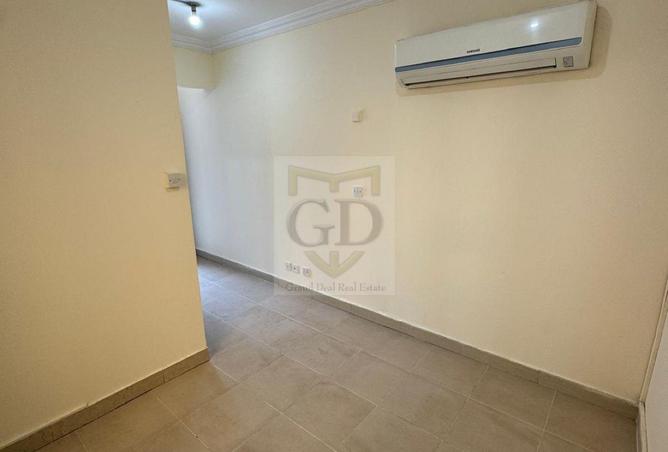 999898 - Property Image 3