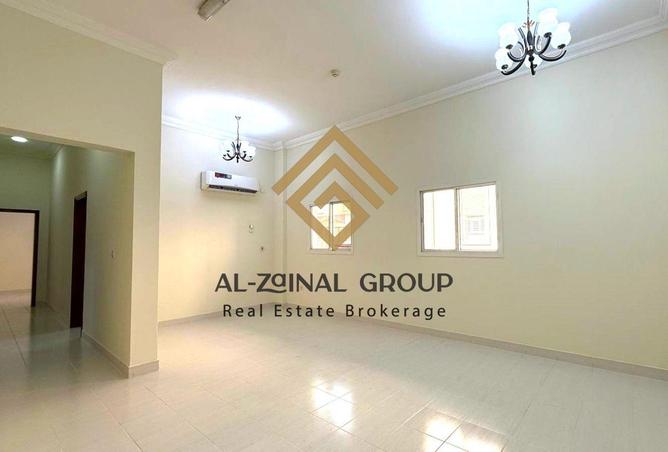 994475 - Property Main Image