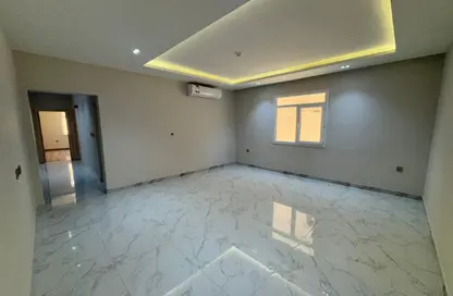 شقة - 2 غرف نوم - 3 حمامات للايجار في بناية مدينة خيلفه 58 - مدينة خليفة جنوب - مدينة خليفة - الدوحة