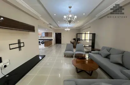 Apartment - 1 Bedroom - 2 Bathrooms for rent in Musheireb Tower - Musheireb - Musheireb - Doha