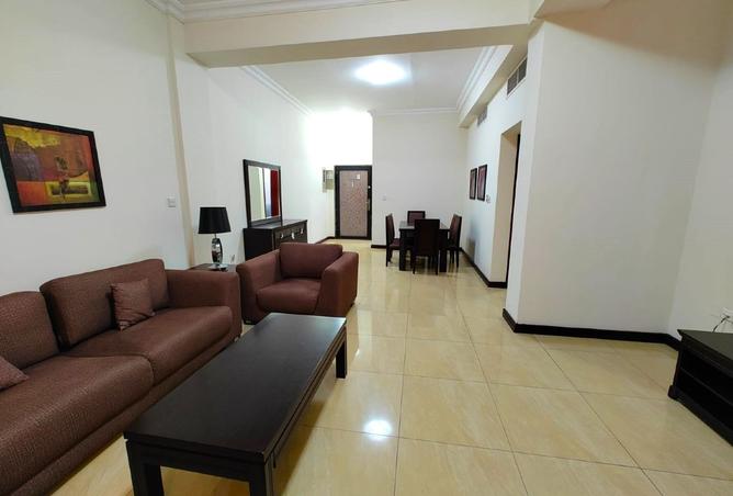 925911 - Property Image 2