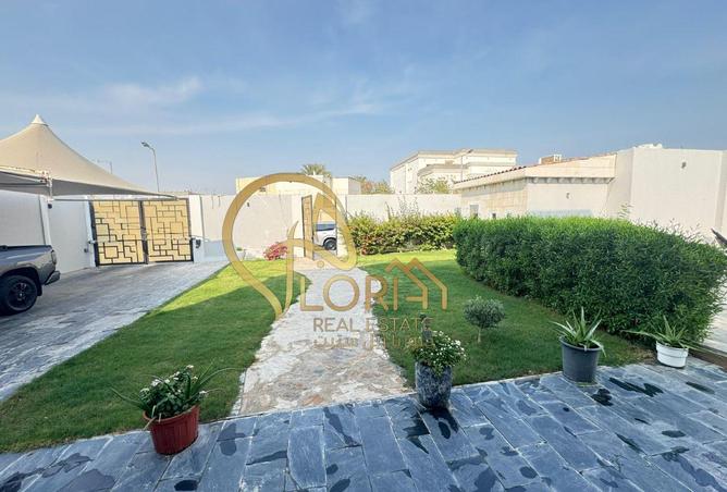 998889 - Property Image 3