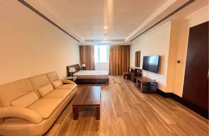 Apartment - Studio - 1 Bathroom for rent in Viva West - Viva Bahriyah - The Pearl Island - Doha