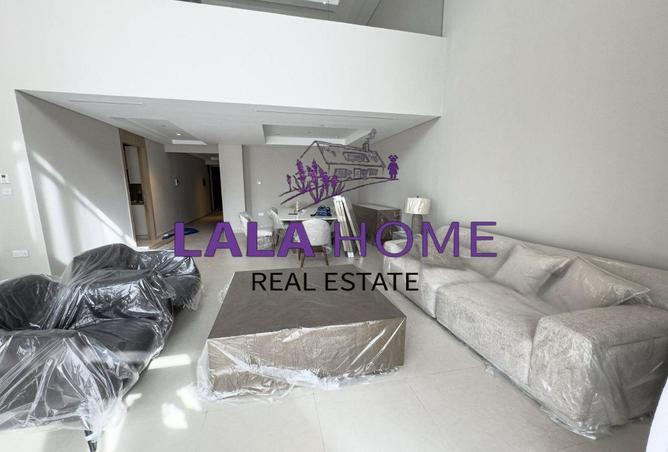 859633 - Property Image 2