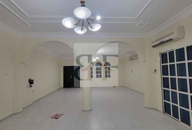 996974 - Property Image 2