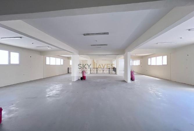 947694 - Property Image 3