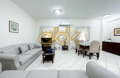 Apartment - 1 Bedroom - 2 Bathrooms for rent in Musheireb Tower - Musheireb - Musheireb - Doha