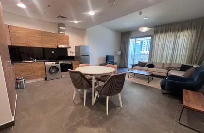 شقة - غرفة نوم - 2 حمامات للايجار في الخليج الجنوبي - الخليج الغربي - الدوحة