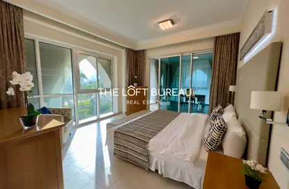 Apartment - 2 Bedrooms - 3 Bathrooms for rent in Viva West - Viva Bahriyah - The Pearl Island - Doha