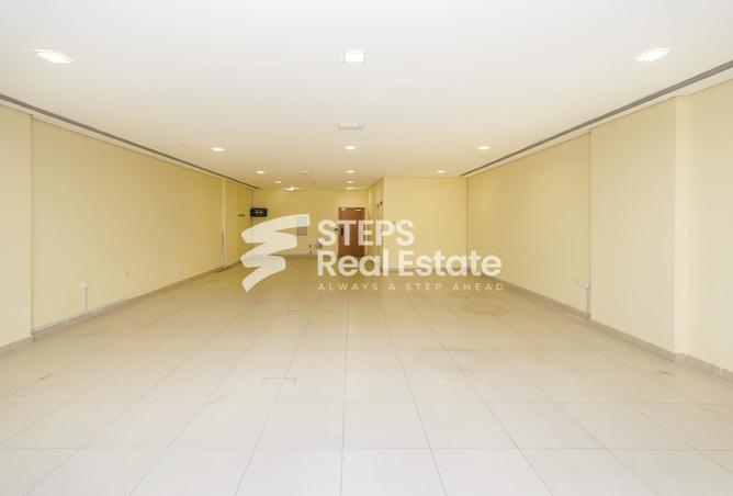 944021 - Property Image 3