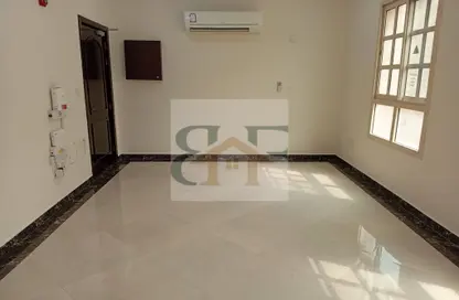 Apartment - 2 Bedrooms - 3 Bathrooms for rent in Al Muntazah Street - Al Muntazah - Doha