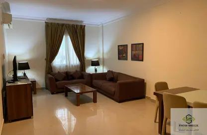 Apartment - 3 Bedrooms - 3 Bathrooms for rent in Umm Ghuwailina 4 - Umm Ghuwailina - Doha