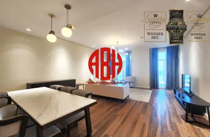 Apartment - 3 Bedrooms - 4 Bathrooms for sale in Floresta Gardens - Floresta Gardens - The Pearl Island - Doha