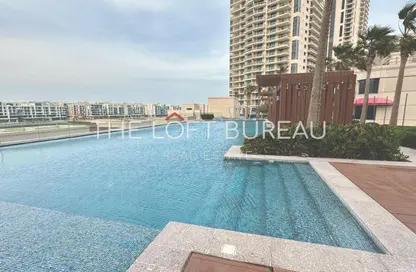 Apartment - 2 Bedrooms - 3 Bathrooms for rent in Abraj Bay - Abraj Quartiers - The Pearl Island - Doha