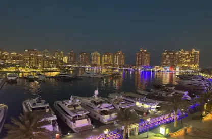Townhouse - 1 Bedroom - 2 Bathrooms for rent in West Porto Drive - Porto Arabia - The Pearl Island - Doha