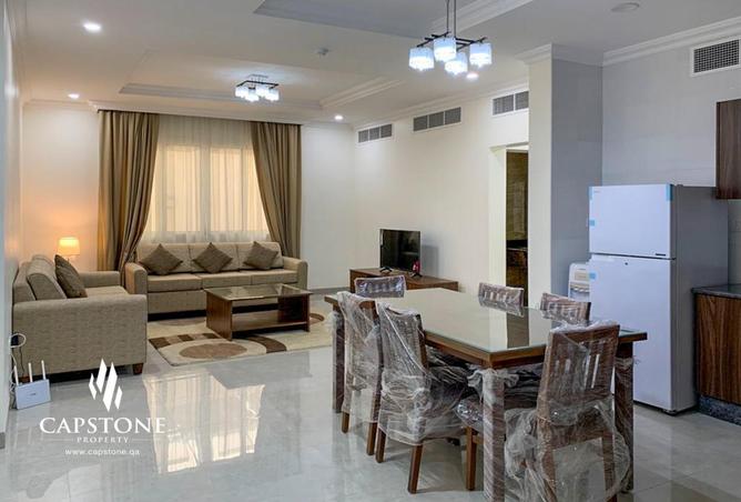 951264 - Property Image 2