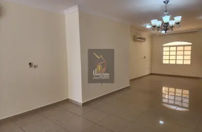 Empty Room image for: Compound - 4 Bedrooms - 3 Bathrooms for rent in Umm Salal Ali - Umm Salal Ali - Doha, Image 1