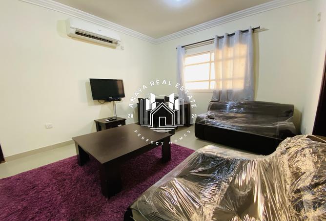 951462 - Property Image 2