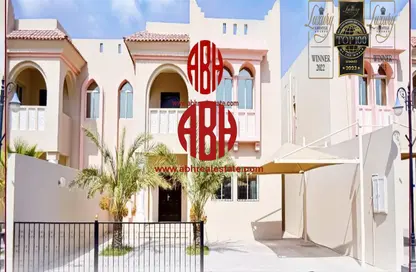 Villa - 4 Bedrooms - 4 Bathrooms for rent in Al Hanaa Street - Al Gharrafa - Doha