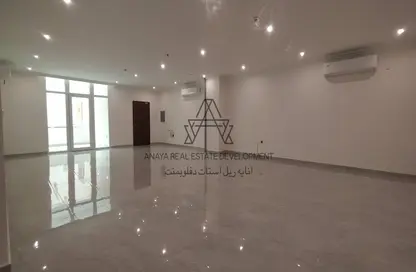 شقة - 2 غرف نوم - 3 حمامات للايجار في شارع السد - السد - الدوحة