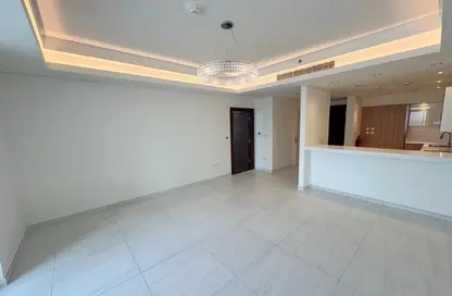 Apartment - 1 Bedroom - 2 Bathrooms for sale in Gewan Island - The Pearl Island - Doha