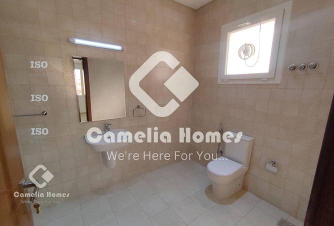 988054 - Property Image 3