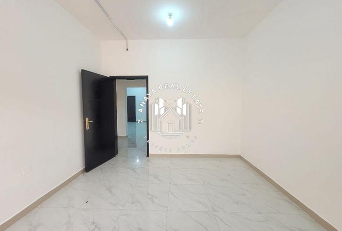 956152 - Property Image 3