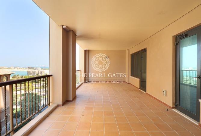 916457 - Property Image 3