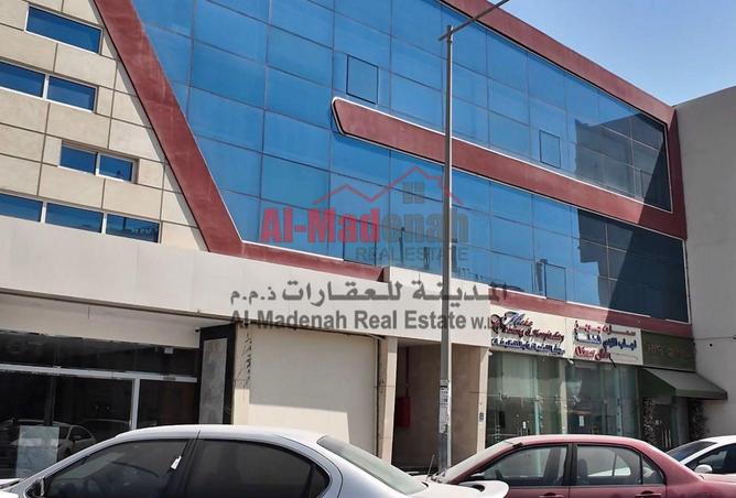 967906 - Property Image 2