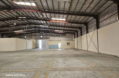 Warehouse - Studio - 1 Bathroom for rent in Industrial Area 2 - Industrial Area - Industrial Area - Doha