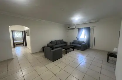 Apartment - 3 Bedrooms - 3 Bathrooms for rent in Al Sadd Road - Al Sadd - Doha