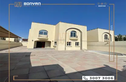 Villa - 6 Bedrooms - 5 Bathrooms for rent in Al Kheesa - Al Kheesa - Umm Salal Mohammed