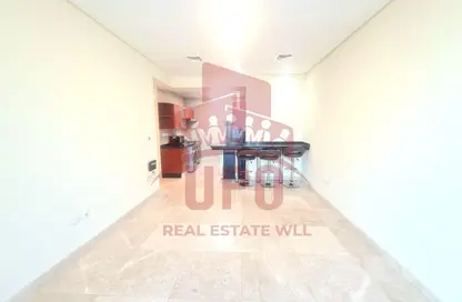 Apartment - 2 Bedrooms - 2 Bathrooms for rent in Zig Zag Tower B - Zig Zag Towers - West Bay - Doha