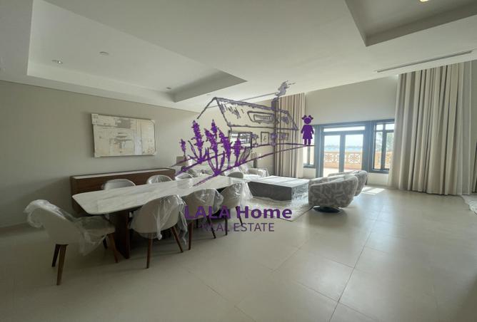 866801 - Property Image 3