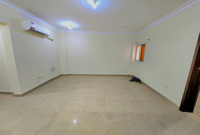 972525 - Property Main Image